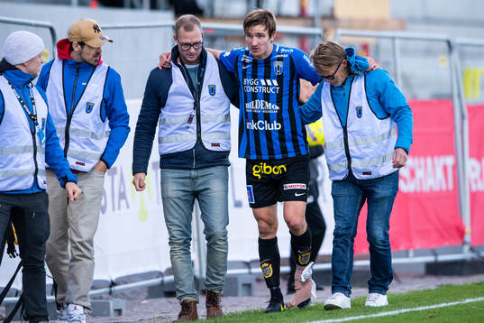 Sirius Jesper Arvidsson lämnar planen