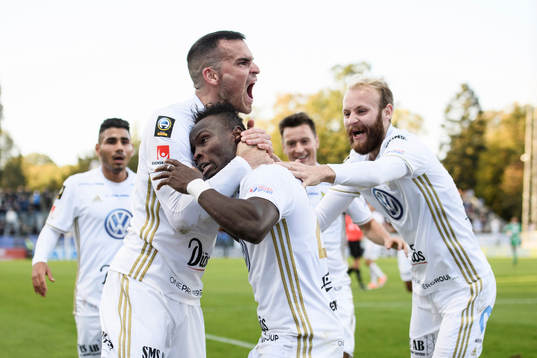 Östersunds Samuel Laryea Mensiro jublar