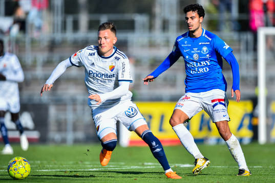 Djurgårdens Fredrik Ulvestad och Trelleborgs Deniz Hümmet