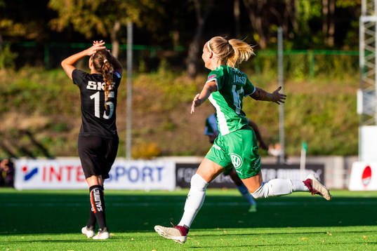 Hammarbys Emma Jansson jublar