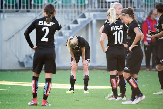 Göteborgs Olivia Schough deppar