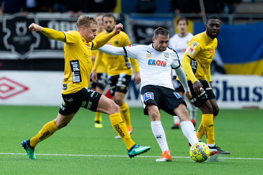 Örebros Filip Rogic och Elfsborgs Per Frick