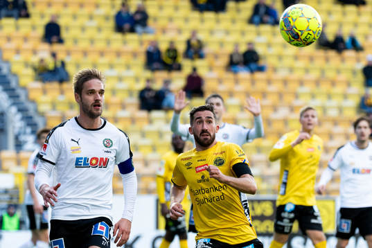 Örebros Johan Mårtensson och Elfsborgs Frederik Holst