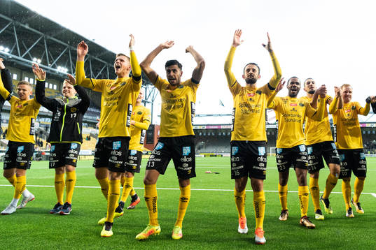 Elfsborgs spelare jublar