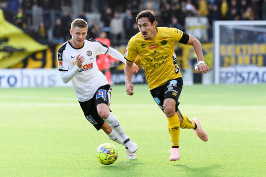Elfsborgs Stefan Ishizaki och Örebros Johan Bertilsson