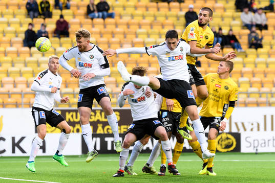 Kamp i Örebros straffområde mellan Elfsborgs Ibrahim