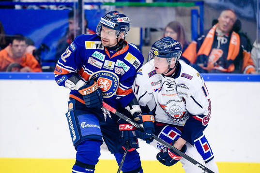 Växjös Janne Pesonen och Linköpings Fredrik Karlström