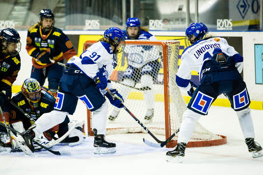 Leksands Tawnya Guindon gör 1-1