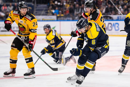 s Christoffer Persson och Luleås Johan Harju