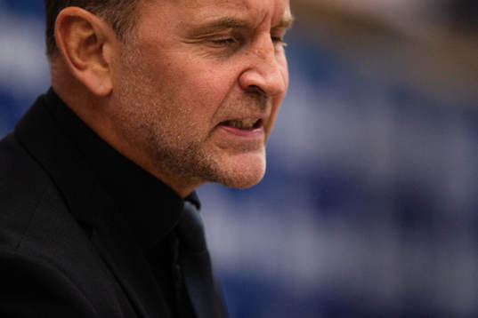 Luleås tränare Thomas Berglund deppar