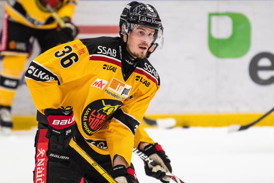 Luleås Emil Larsson