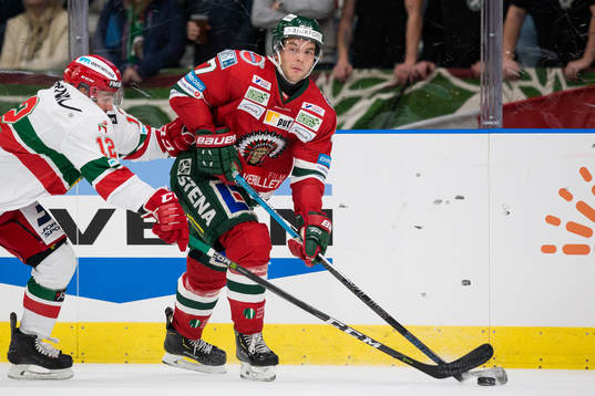 Frölundas Pathrik Westerholm och Moras Kevin Gagné