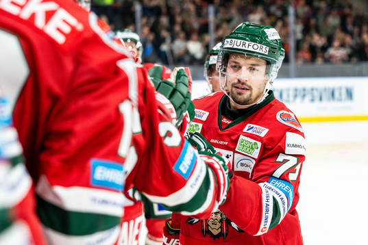 Frölundas Patrik Carlsson jublar