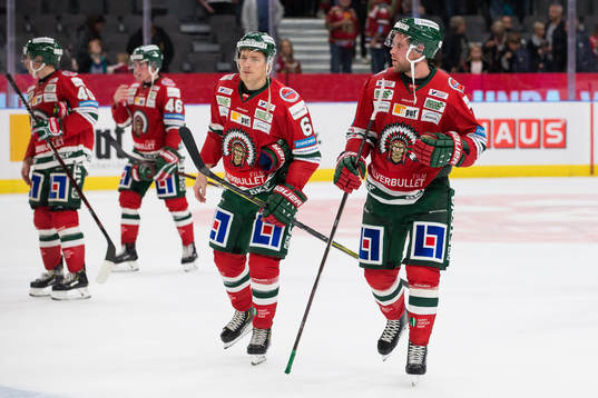 Frölundas Kristoffer Gunnarsson och Anders Grönlund deppar