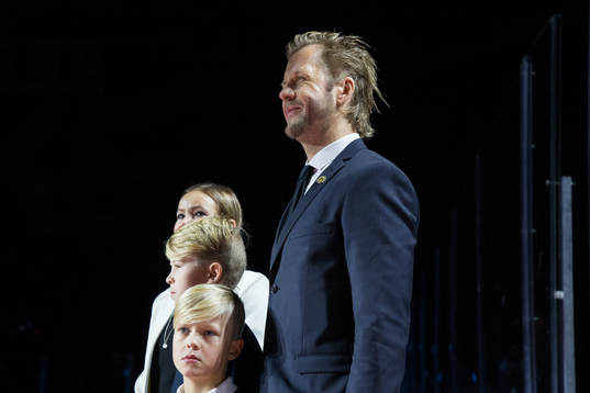 Tomi Kallio med familj