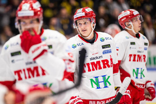 Timrås Henrik Törnqvist jublar
