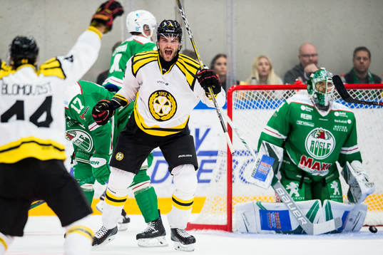 Brynäs Robert Kousal jublar