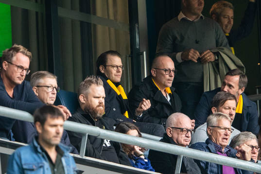 Prins Daniel Westling Bernadotte på läktaren