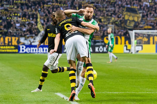 s Rasmus Lindkvist och Hammarbys Muamer Tankovic