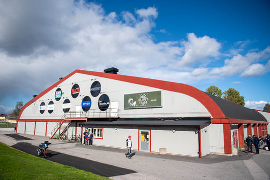 Exteriörbild av Plivit Trade Hallen