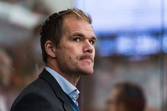 s tränare Tomas Mitell