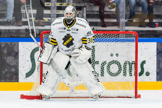 s målvakt Johannes Jönsson