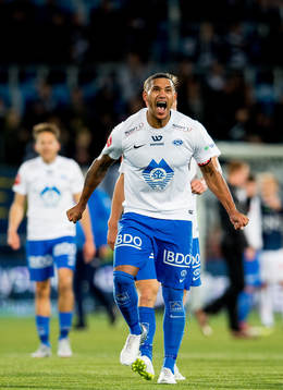 Ruben Gabrielsen of Molde celebrates