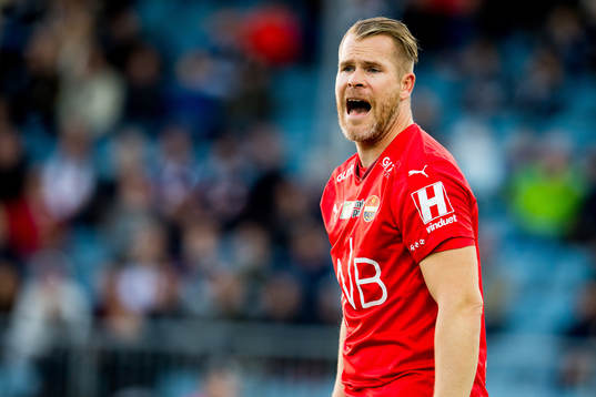 Goalkeeper Espen Bugge Pettersen of Strømsgodset