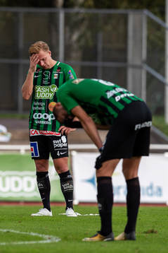 Varbergs Jesper Modig och Albert Ejupi  deppar