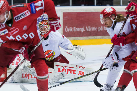 Almtunas målvakt Oscar Fröberg