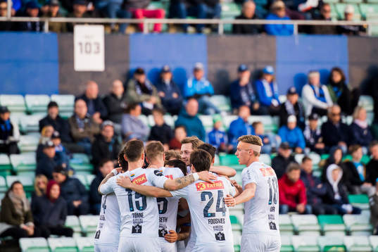 Mads Reginiussen of Ranheim celebrates with his teammates