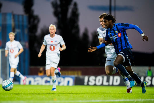 Øyvind Alseth of Ranheim and Moussa Njie of Stabæk