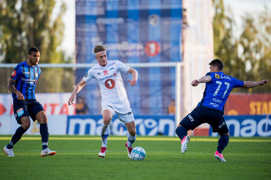Ohi Omoijuanfo of Stabæk, Ivar Furu of Ranheim and Filip