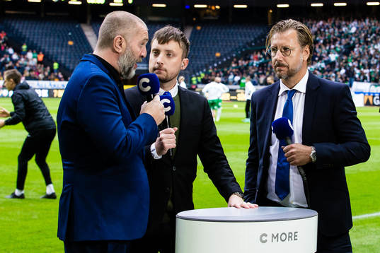 Hammarbys sportchef Jesper Jansson (h) i Cmores TV-studio