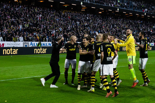 s Tarik Elyounoussi , Robin Jansson , Rasmus Lindkvist