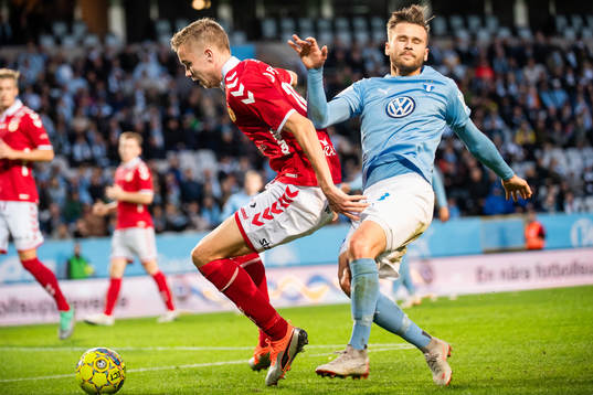 Kalmars Johan Stenmark och Malmö FFs Arnór Ingvi