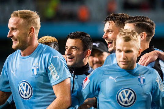 Malmö FFs Markus Rosenberg jublar med lagkamrater