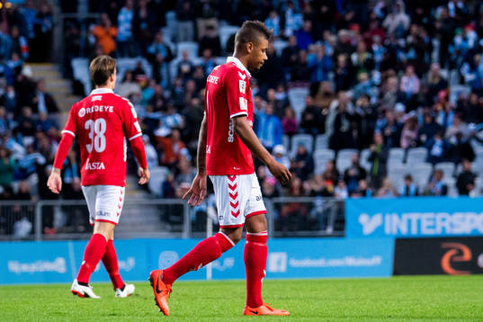 Kalmars Adam Hellborg och Mikael Dyrestam deppar