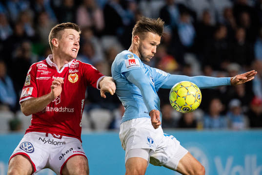 Kalmars Victor Agardius och Malmö FFs Arnór Ingvi