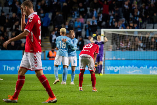 Kalmars Romário Pereira Sipião deppar