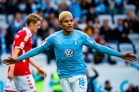 Malmö FFs Romain Gall jublar