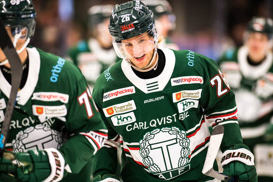 Tingsryds Kim Tallberg  jublar