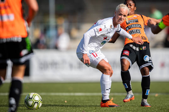 Rosengårds Caroline Seger och Kristianstads Ogonna Chukwudi
