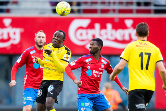 Frejs Nsima Peter och Helsingborgs Mohammed Abubakari