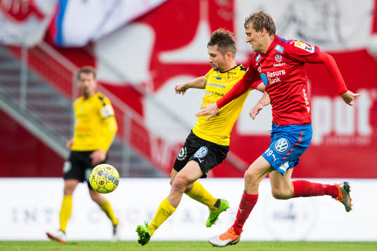 Frejs Adam Gradén och Helsingborgs Andri Runar Bjarnason
