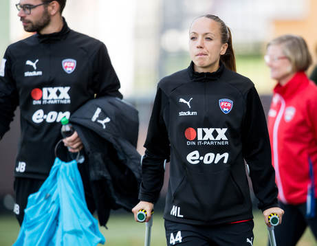 Rosengårds Malin Levenstad på kryckor