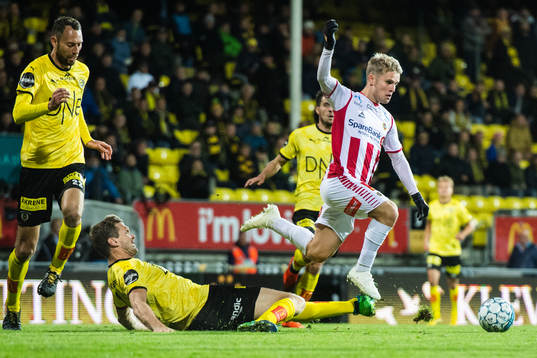 Frode Kippe of Lillestrøm and Mikael Nord Ingebrigtsen of