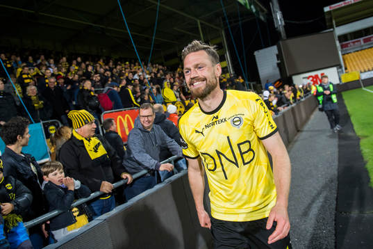 Arnor Smarason of Lillestrøm celebrates