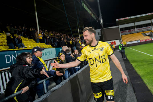 Arnor Smarason of Lillestrøm celebrates