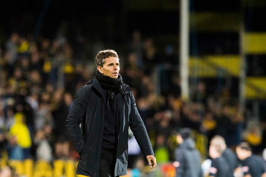 Simo Valakari, head coach of Tromsø, looks dejected